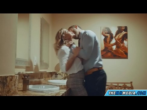 ❤️ Quand une blonde plantureuse vous séduit dans des toilettes publiques. ☑ Porno anal at us fr.pornsexphoto.ru  ☑